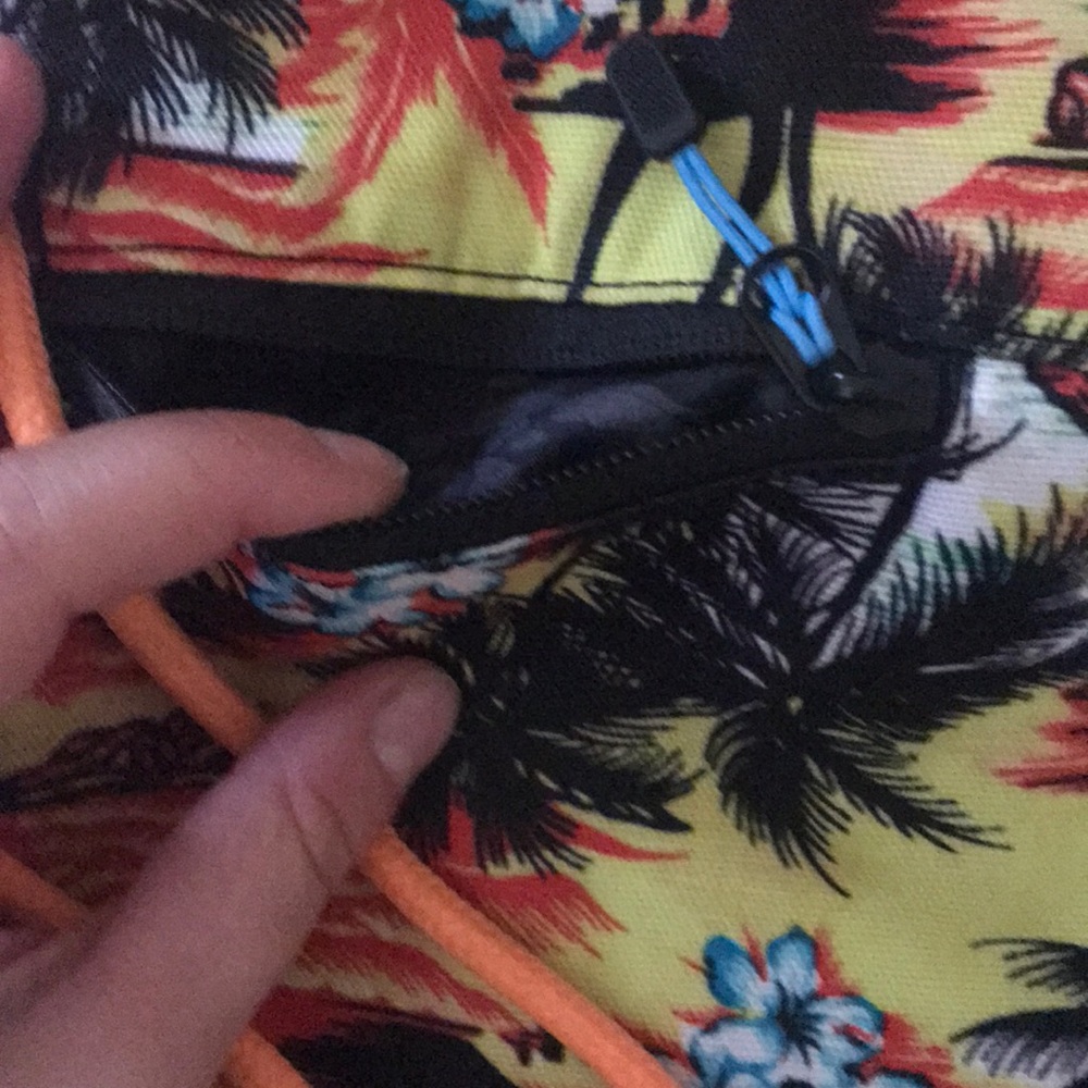 Draw string backpack - Picture 2 of 4